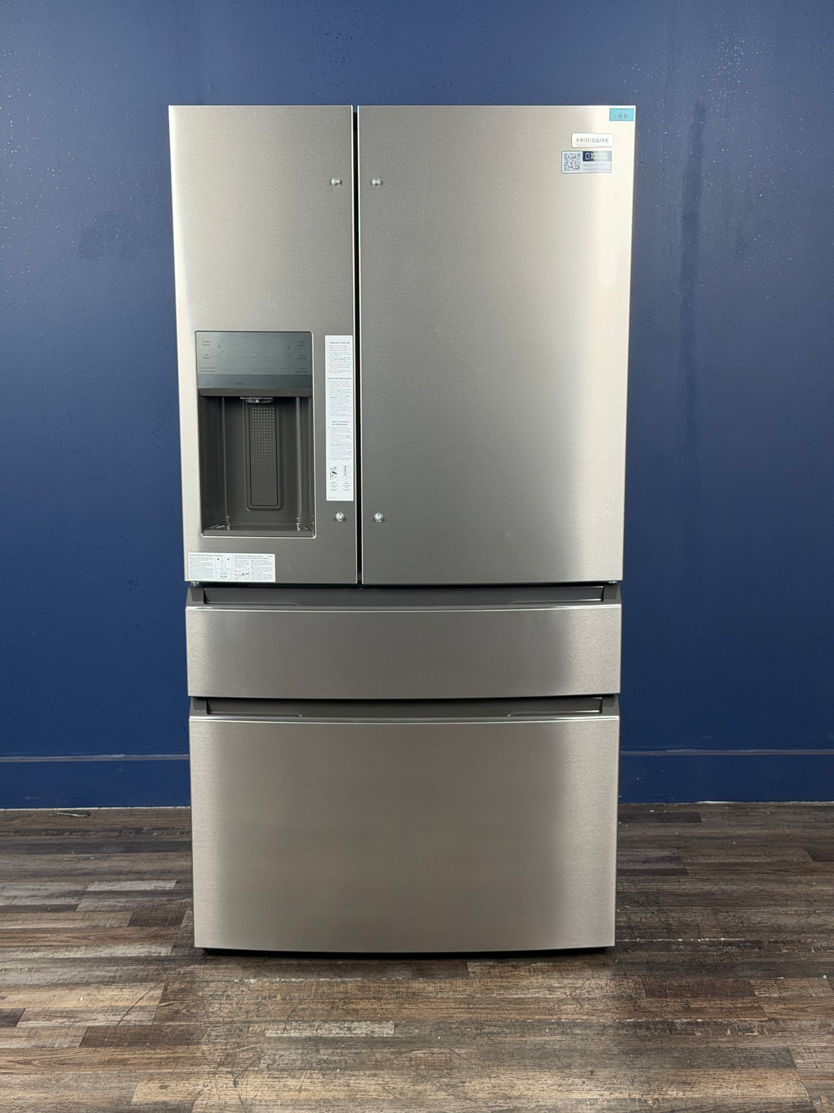 Frigidaire - 36 in. 26 cu. ft. Standard-Depth 4-Door French Door Refrigerator in Fingerprint-Resistant Stainless Steel Look