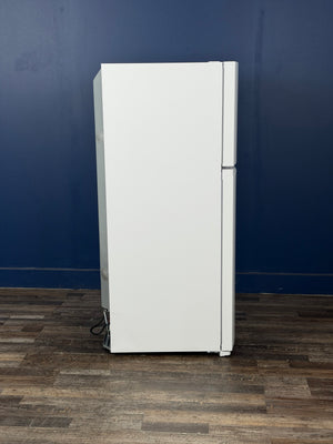 Frigidaire - 27.6 in. 14 cu. ft. Frost Free Top Freezer Refrigerator in White with EvenTemp Cooling System