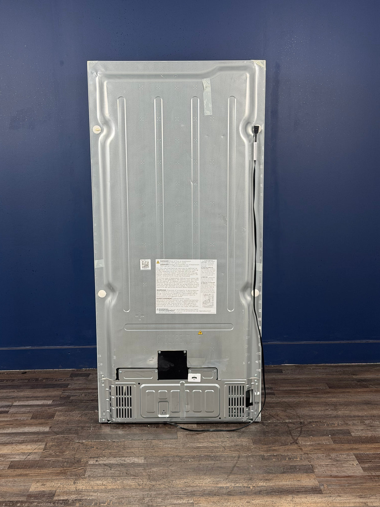 Frigidaire - 20 cu. ft. Garage Ready Frost Free Upright Freezer in White
