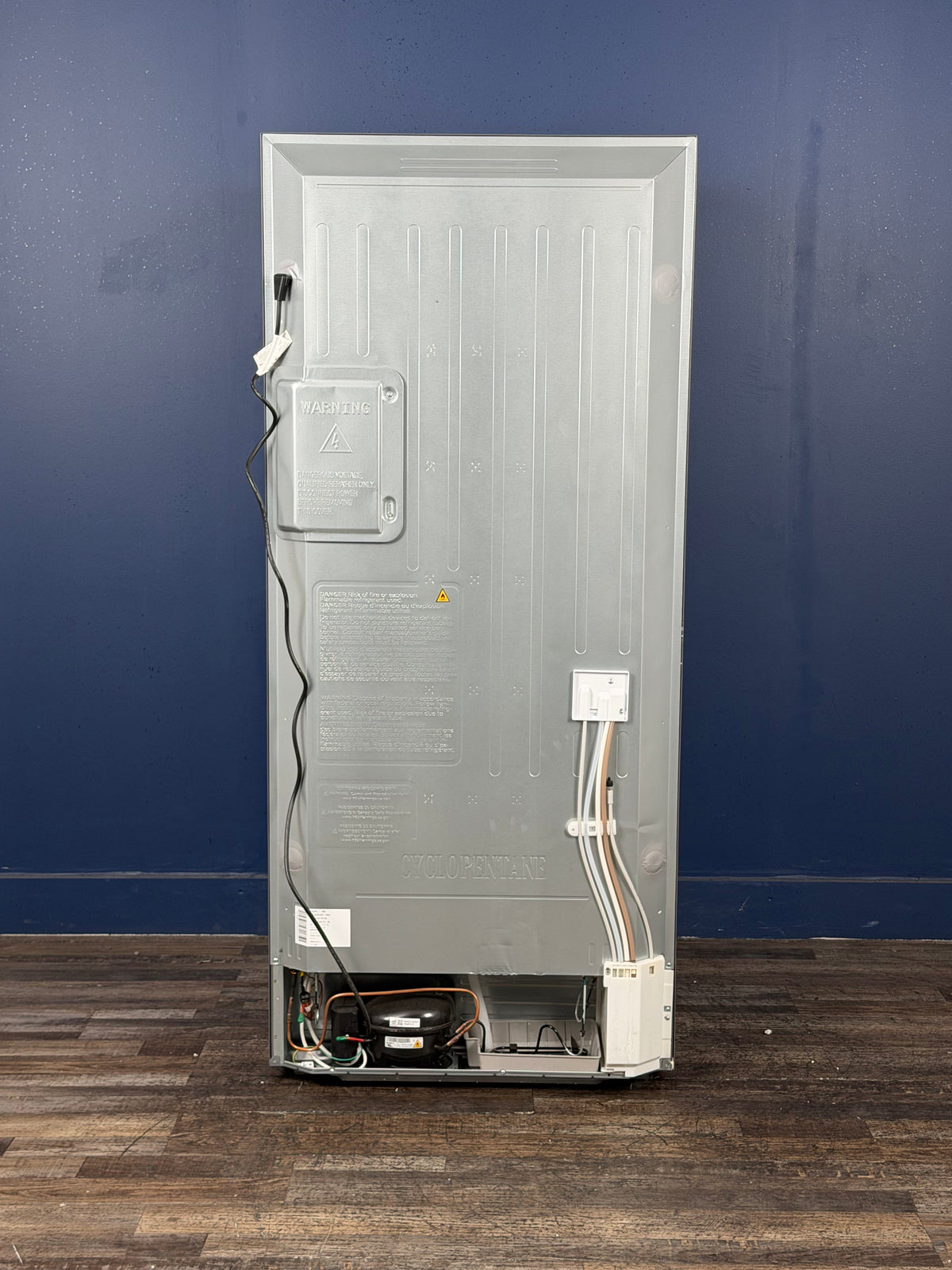 Frigidaire - Gallery 30 in. 20 cu. ft. Standard Depth French Door Refrigerator in Stainless Steel with Internal Water Dispenser
