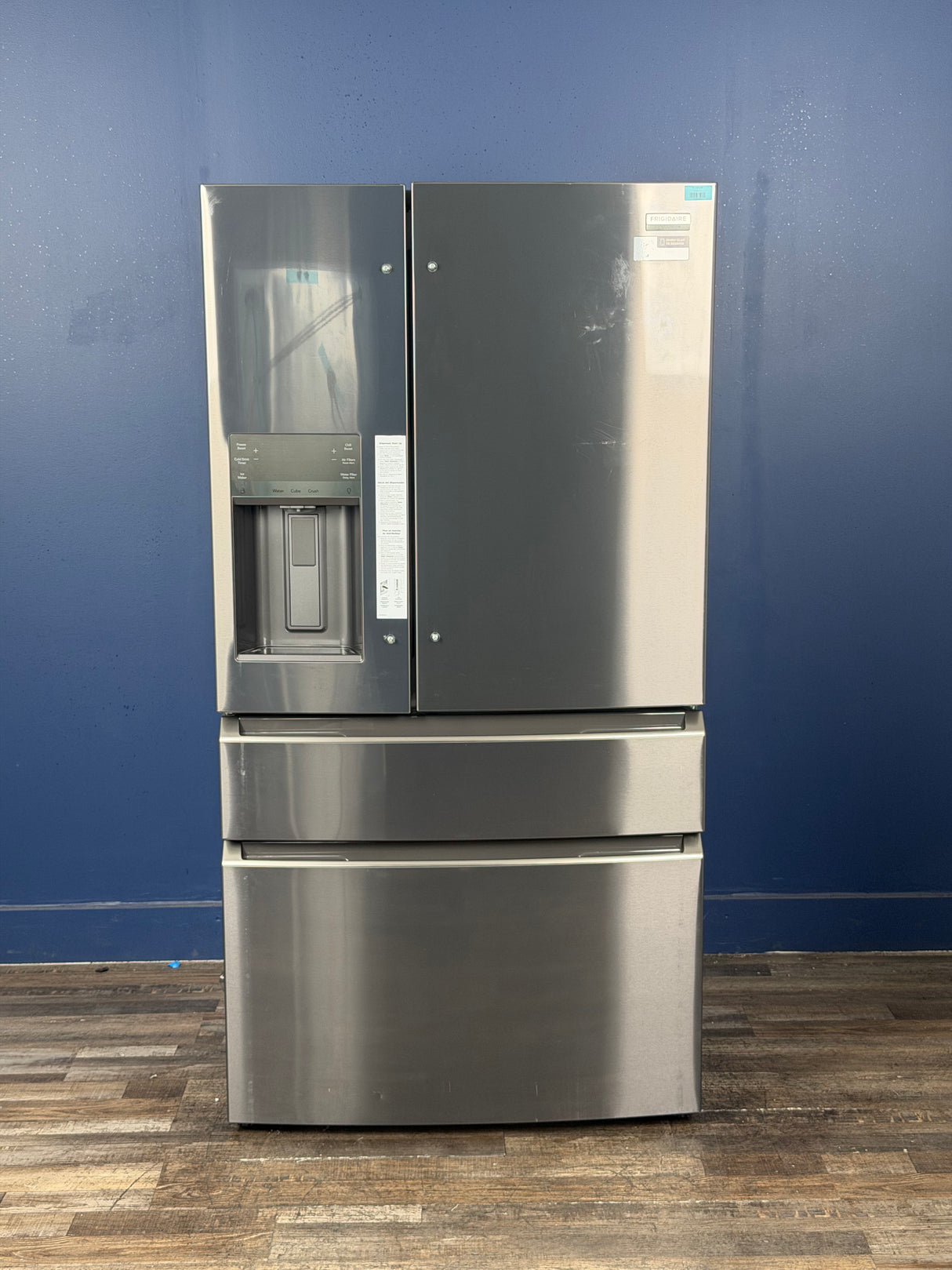 Frigidaire - Gallery 36 in. 22 cu. ft. Counter-Depth 4-Door French Door Refrigerator in Smudge-Proof Black Stainless Steel