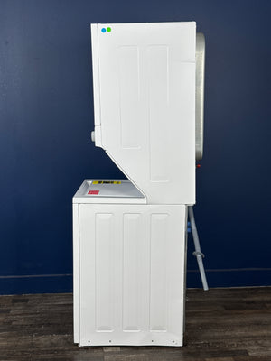 Frigidaire - 3.9 cu. ft. Washer and 5.6 cu. ft. Gas Dryer Combo in White with Quick Wash & Dry Cycle, MaxFill and Long Vent