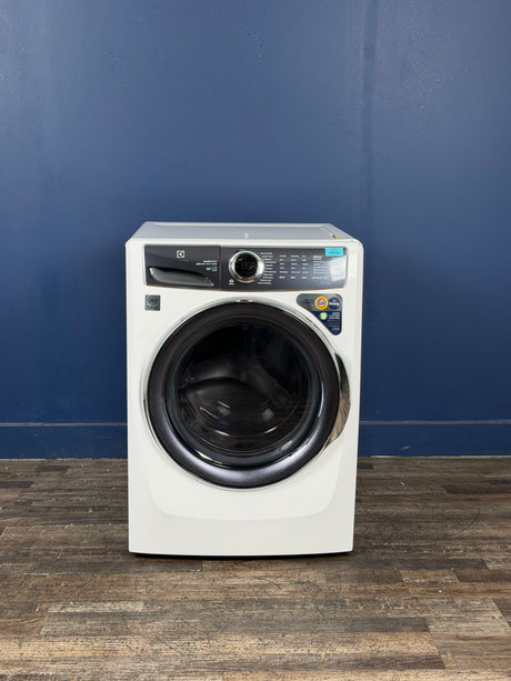 Electrolux - 27 in. W 4.5 cu. ft. Front Load Washer with SmartBoost, LuxCare Plus Wash System, Perfect Steam, ENERGY STAR in White