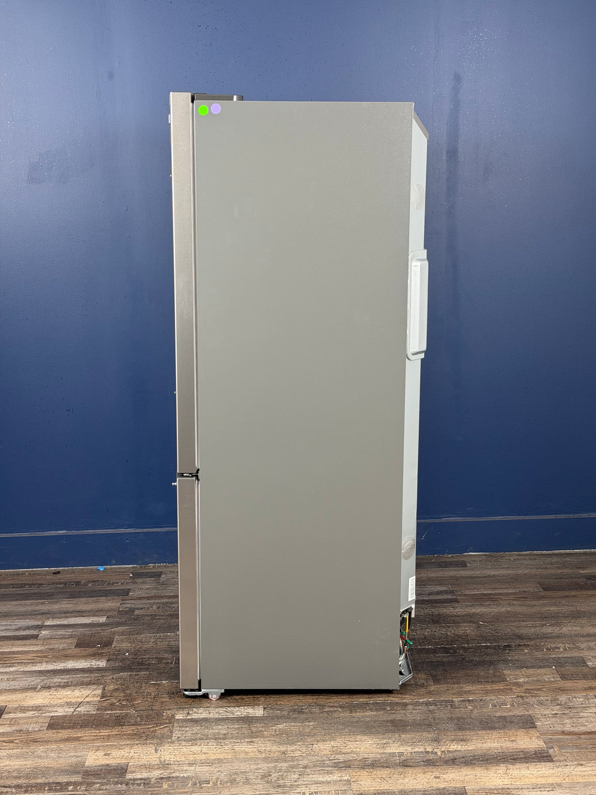 Frigidaire - 31.5 in. 18 cu. ft. Counter Depth French Door Refrigerator in Fingerprint-Resistant Stainless Look