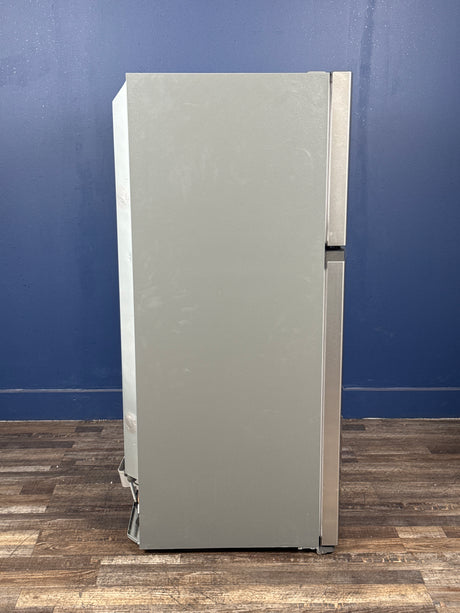 Frigidaire - 27.6 in. 14 cu. ft. Top Freezer Refrigerator in Fingerprint-Resistant Stainless Look, ENERGY STAR