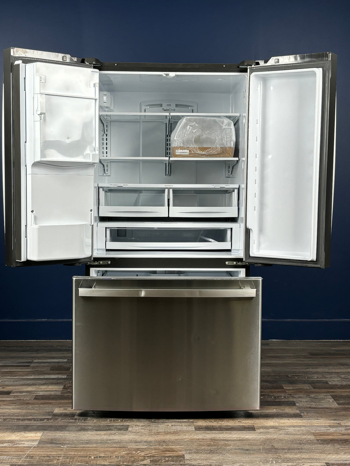 GE - 27.7 cu. ft. French Door Refrigerator in Fingerprint Resistant Stainless Steel, ENERGY STAR