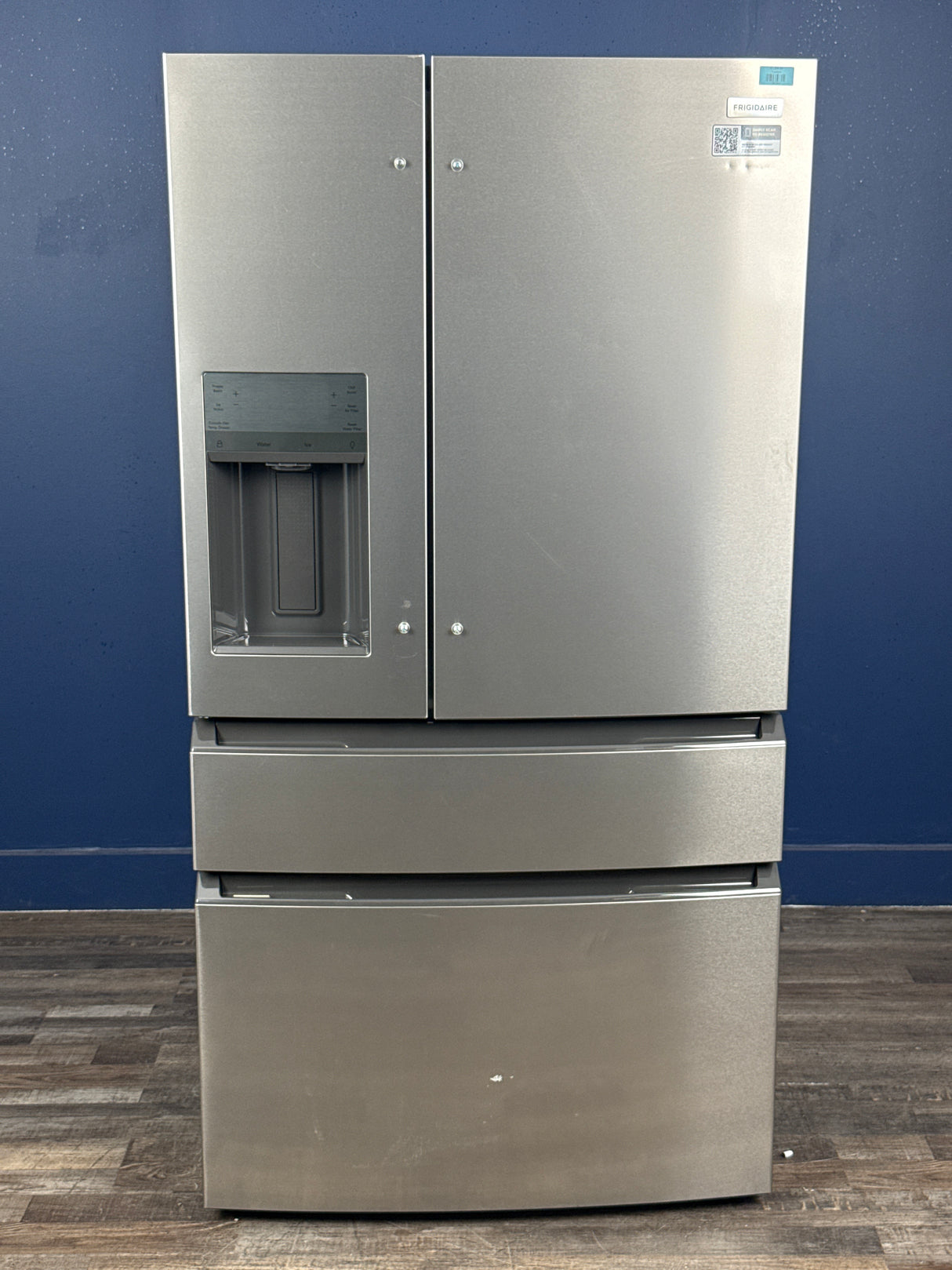 Frigidaire - 36 in. 26 cu. ft. Standard-Depth 4-Door French Door Refrigerator in Fingerprint-Resistant Stainless Steel Look