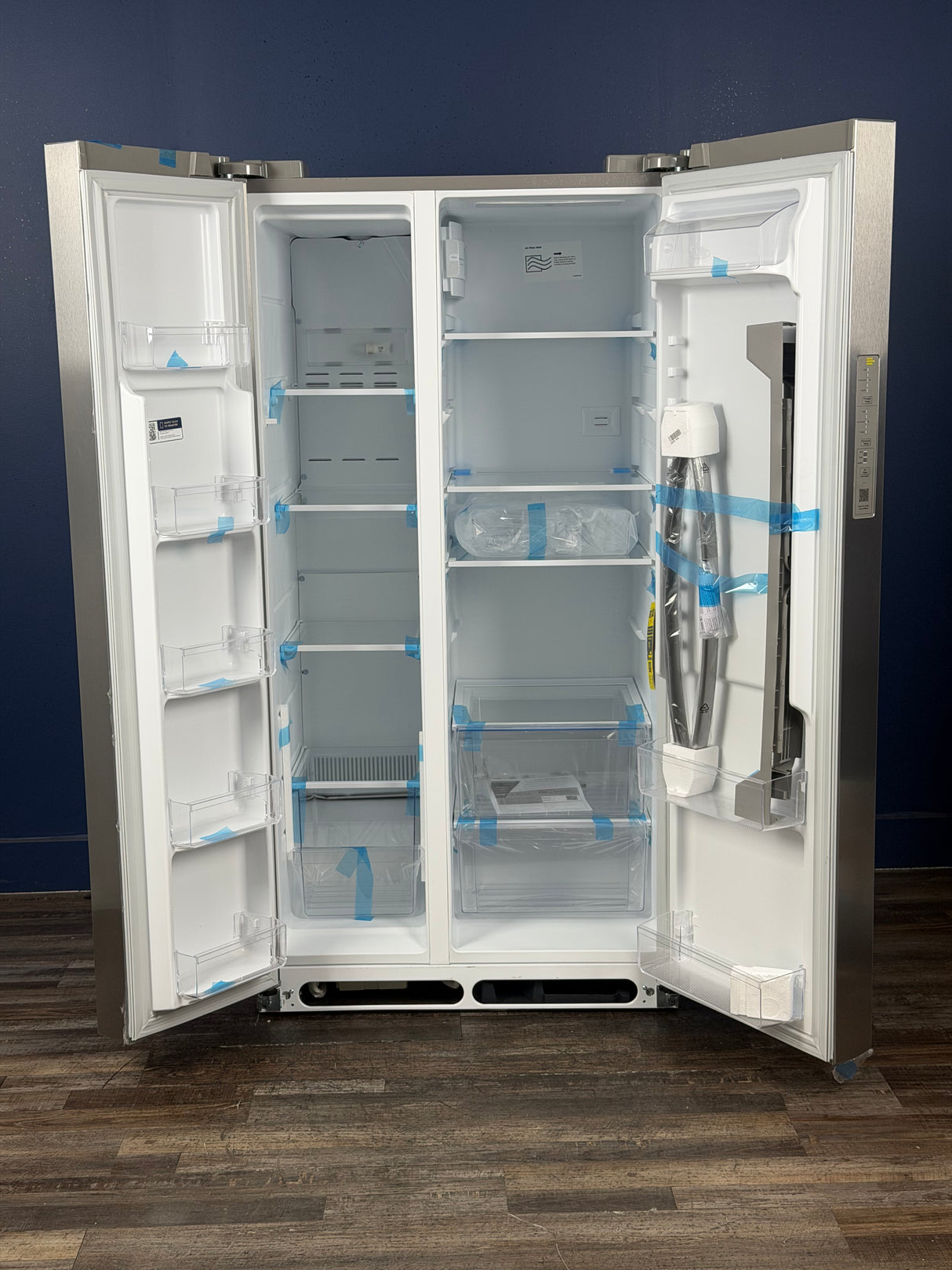 Frigidaire - 36 in. 26 cu. ft. Standard Depth Side-by-Side Refrigerator in Stainless Steel with CrispSeal Crispers