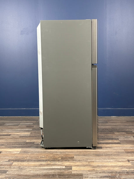 Frigidaire - 27.6 in. 14 cu. ft. Top Freezer Refrigerator in Fingerprint-Resistant Stainless Look, ENERGY STAR