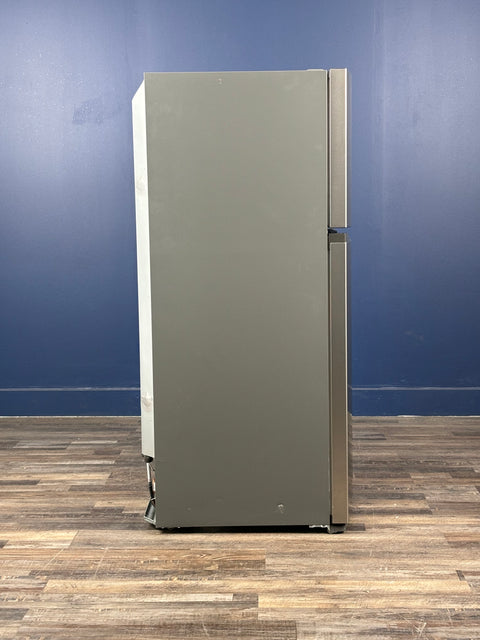 Frigidaire - 27.6 in. 14 cu. ft. Top Freezer Refrigerator in Fingerprint-Resistant Stainless Look, ENERGY STAR