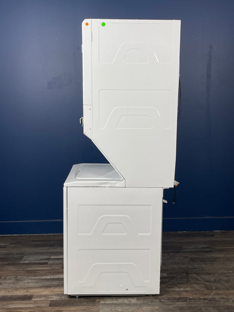 GE - 3.8 cu. ft. Washer 5.9 cu. ft. Gas Dryer Combo in White