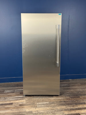 Frigidaire - Professional 19 cu. ft. Single Door Frost Free Upright Freezer in Smudge-Proof Stainless Steel, ENERGY STAR
