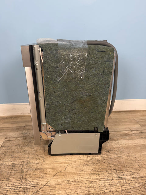 Frigidaire - 18 In. in. Front Control Built-In Tall Tub Dishwasher in Stainless Steel with 6-Cycles, 52 dBA