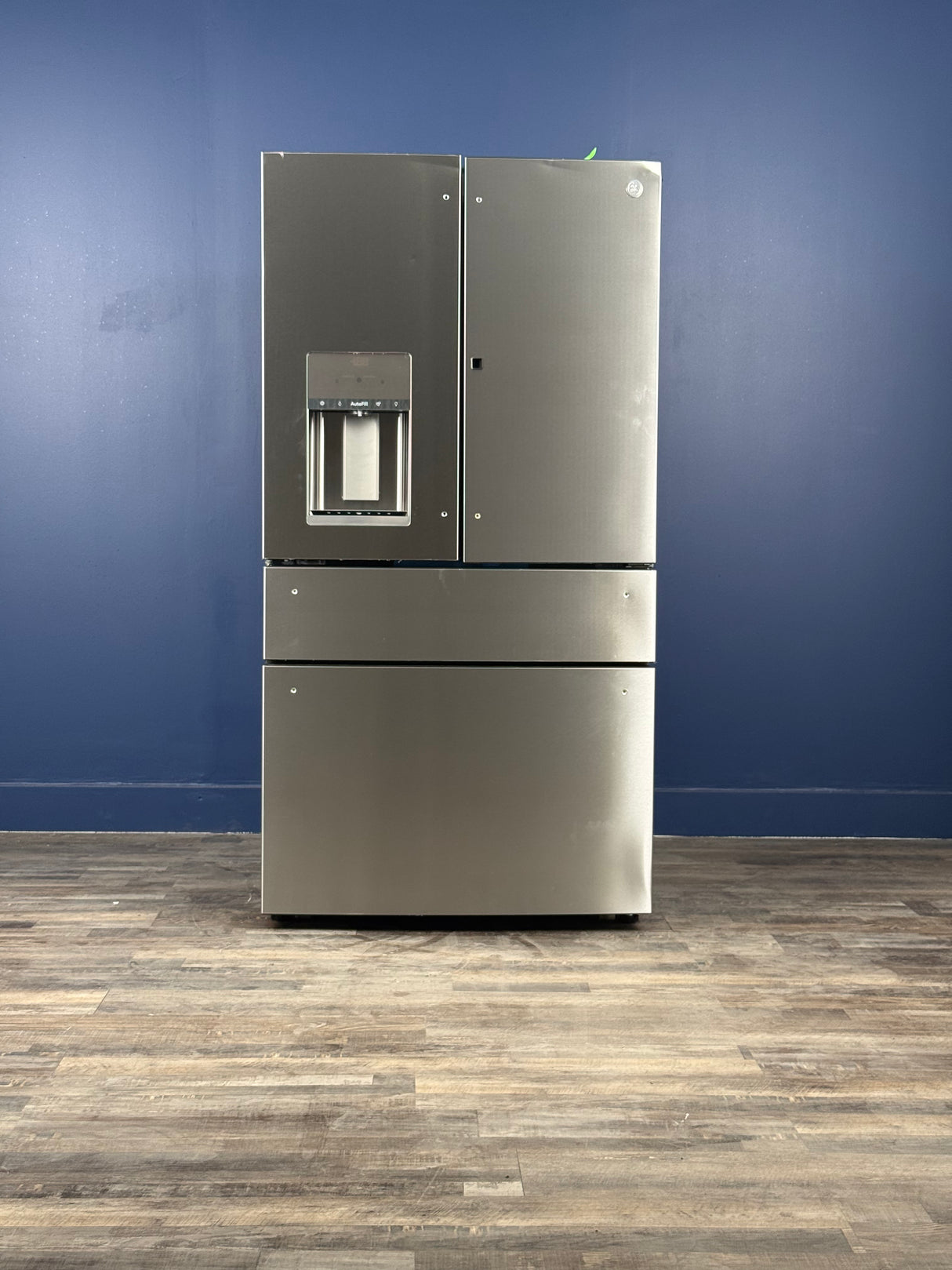 GE Profile - Profile 27.9 cu. ft. Smart 4-Door French Door Refrigerator with Door-in-Door in Fingerprint Resistant Stainless Steel