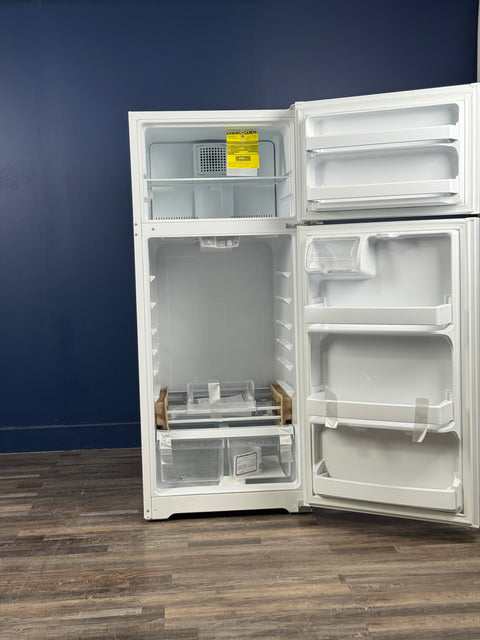 GE - 17.5 cu. ft. Top Freezer Refrigerator in White