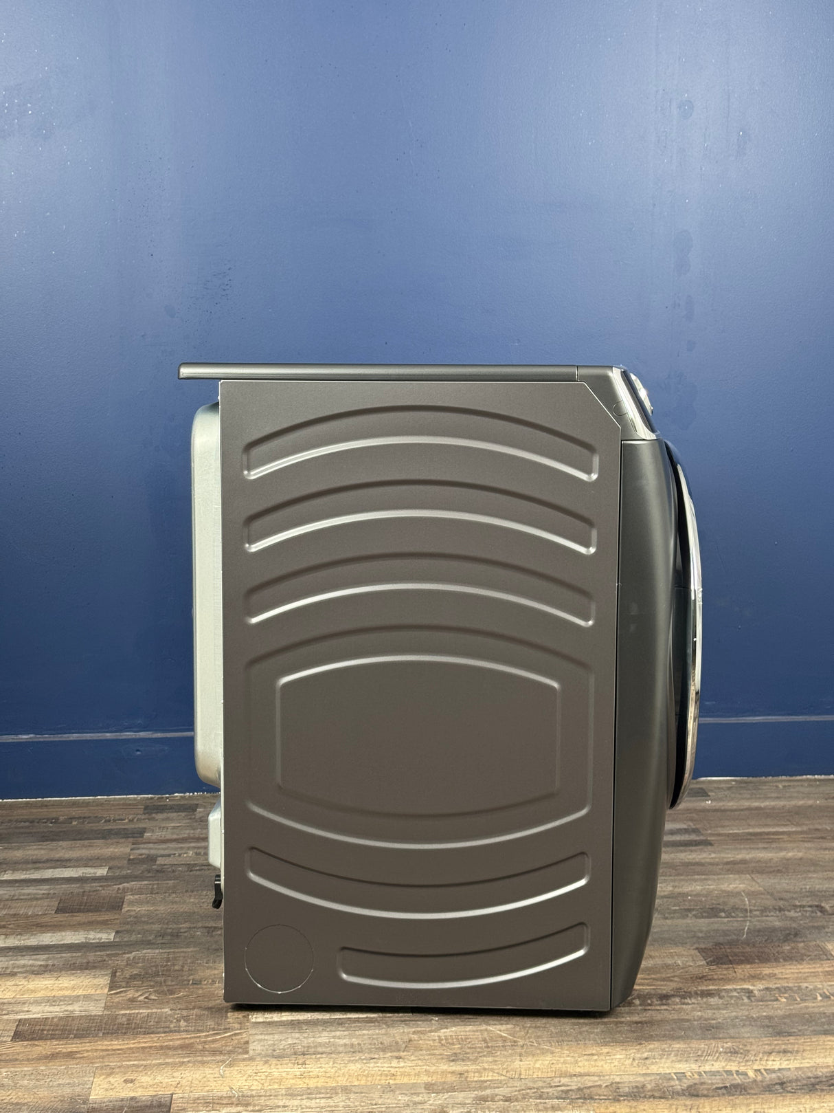 GE Profile - Profile 7.8 cu. ft. Capacity Smart vented Front Load Gas Dryer in Carbon Graphite with Quick Dry, Steam & Sanitize Cycle