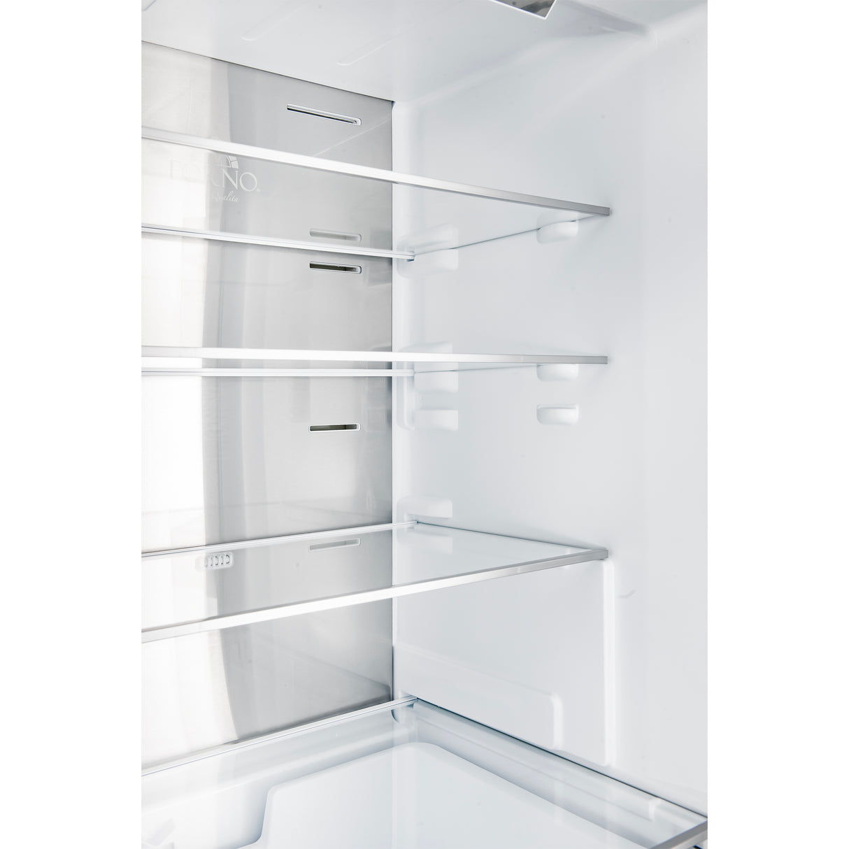 Custodia 24" Bottom Freezer, 10.3 cf., Right Swing, Total No frost, White, Antique Brass handles